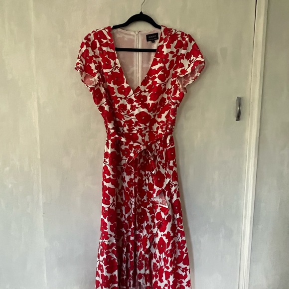 Perfect Floral Red and White tie-waist Dress - Picture 6 of 14